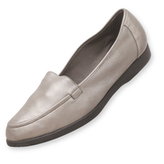 Easy Spirit Women's Flat Pumps