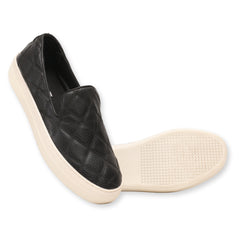 Steve Madden SlipOn Shoes