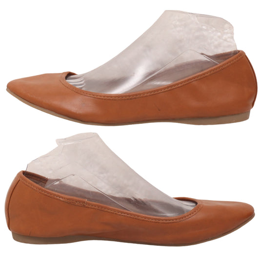 Universal Thread Women Pumps