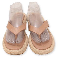 Universal Thread Flip-Flop Slipper