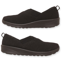 Bzees Slip-On Womens Shoes
