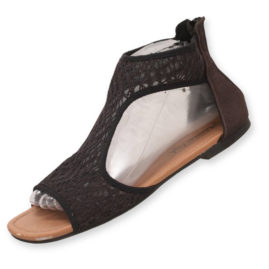 American Eagle Women Flat Sandal