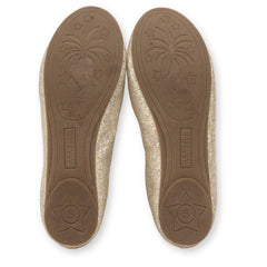Kenneth Cole Reaction Stylish Pumps