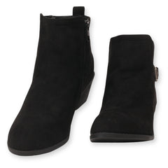Forever Women's Zipper Boots