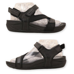 BareTraps Women's Strappy Sandals