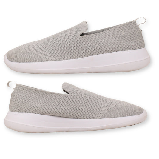 Athletic Work Women Slip-On Shoes