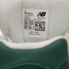 New Balance 2002R