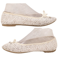 American Eagle Flat Pumps