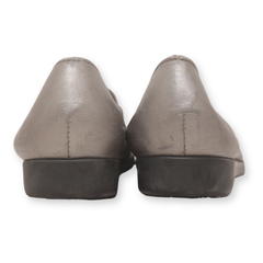 Easy Spirit Women's Flat Pumps