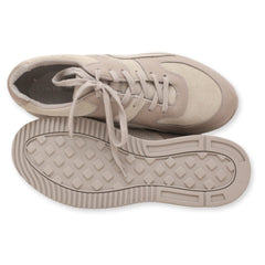 Everlane "The Trainer"