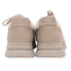 Everlane "The Trainer"