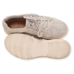 Clarks Lace-Up Women Sneaker
