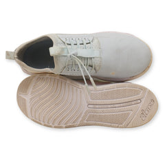 Clove Women's Sneaker