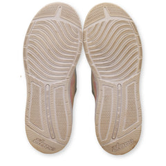 Clove Women's Sneaker