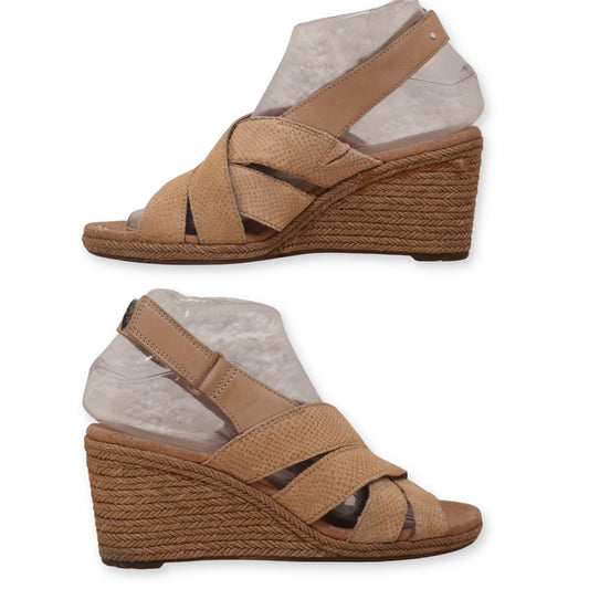 Clarks Women's Wedge Sandals