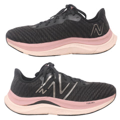 New Balance FuelCell Propel v4