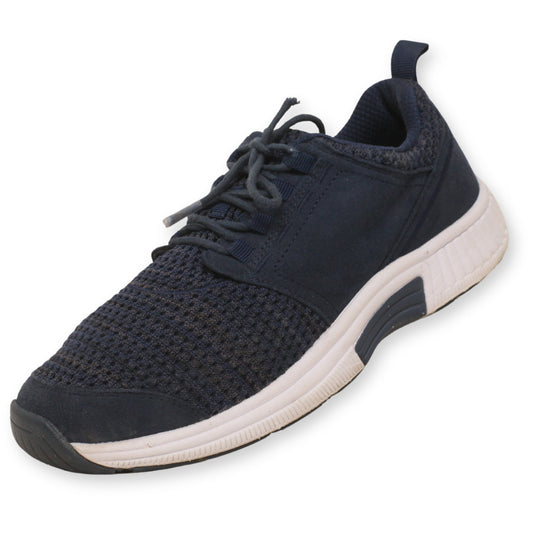 Orthofeet Womwn Lace-Up Sneaker