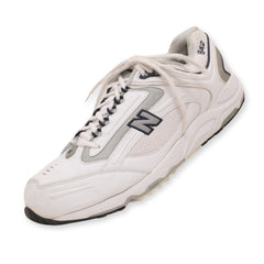 NEW BALANCE 842