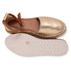 Time And Tru Women Sandal