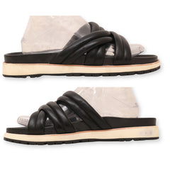 Time and Tru Women's Crossband Sandals