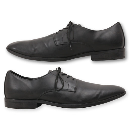 Classy LaceUp Formal Shoes