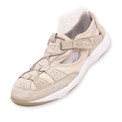 Earth Origins Women Closed-Toe Sandal