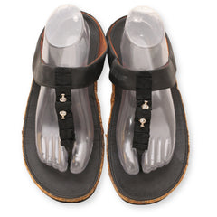 Fitflop Comfortable T-Strap Slipper