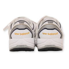 NEW BALANCE 842