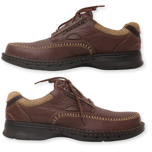 UN-Structured Clarks Lace-up Casual Shoes