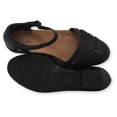 CLARKS Women Ankle Strap Sandal