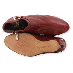 VINCE CAMUTO Ankle Boots