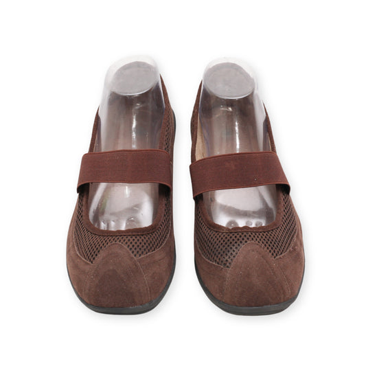 Comfortable Slip On Strap Shoes