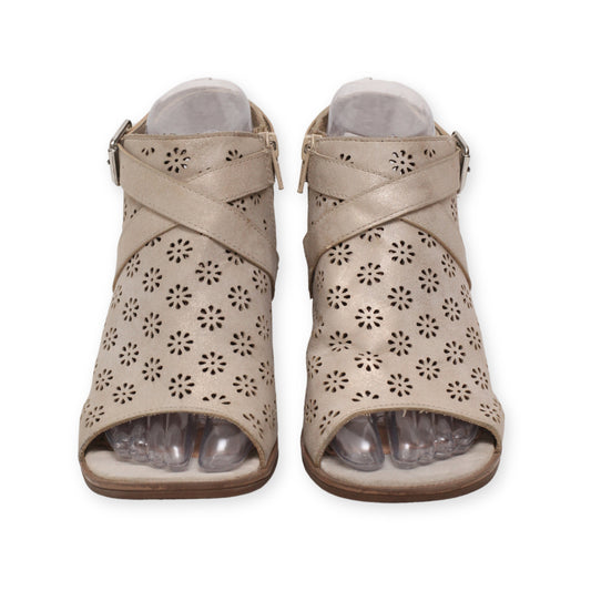 "Wonder Nation" Dress Heels