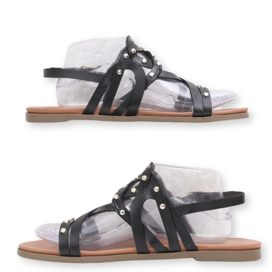 REPORT Strappy Flats