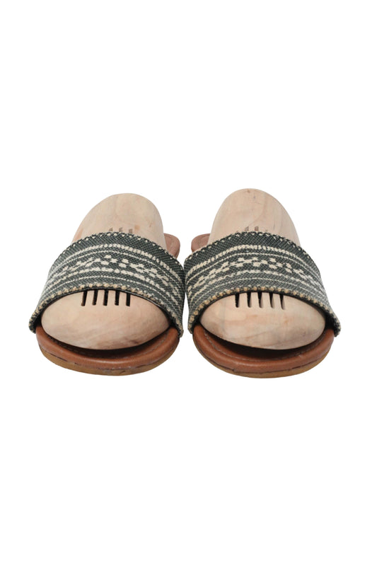 "Billabong" Slipper