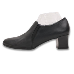 LIZ BAKER Slip On Dress Shoes With Block Heels