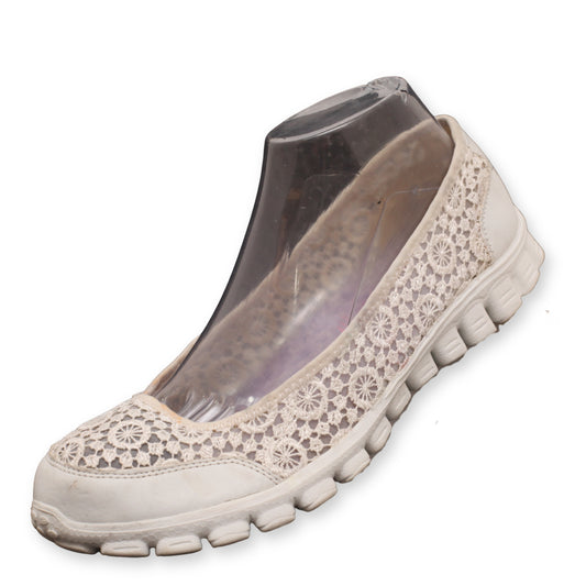 Skechers Memory Foam ballet flats