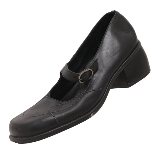 Two Lips Women's Shoes