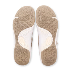 Earth Origins Women Closed-Toe Sandal