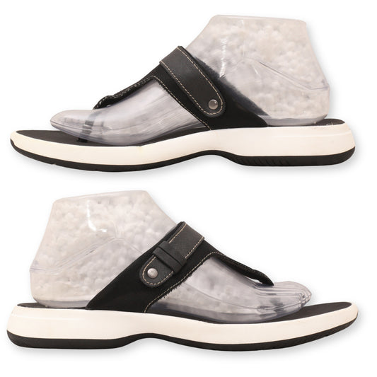 Time And Tru Women T-Strap Slippers