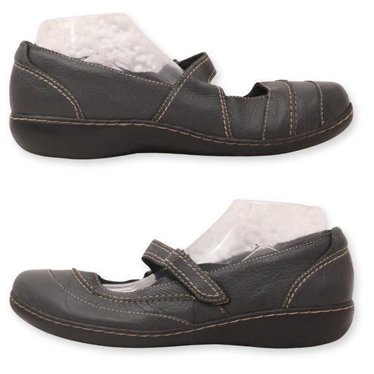 Clarks Women Shoes