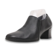 LIZ BAKER Slip On Dress Shoes With Block Heels