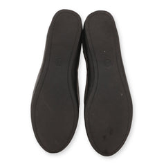 Universal Thread Women Flat Pumps