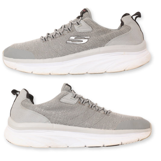 Skechers D'LUX Walker Casual Shoes