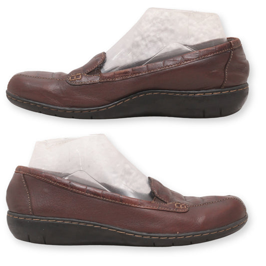 Clarks Slip-On Women Loafer
