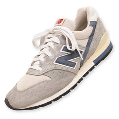 New Balance 996