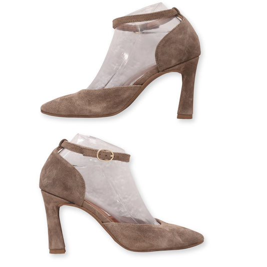 Mimao Pointed-Toe Ankle Strap Heels