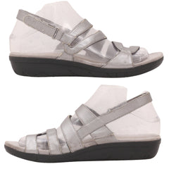 Yuu Women Sandal