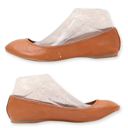 Universal Thread Women Pumps