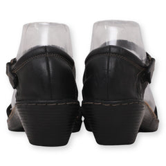 CLARKS Women Ankle Strap Sandal